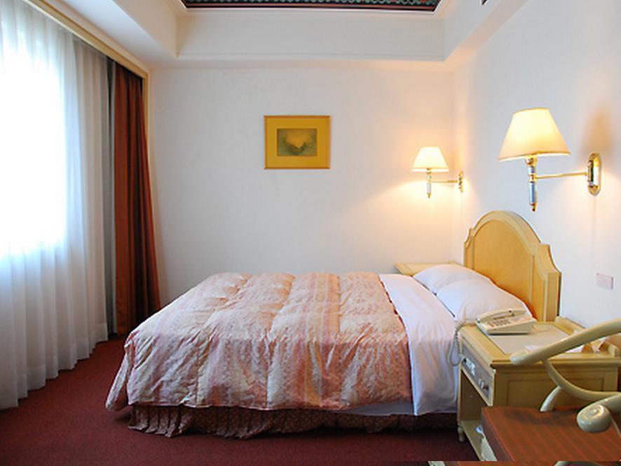 Hotel Flowers Tajpej Kültér fotó